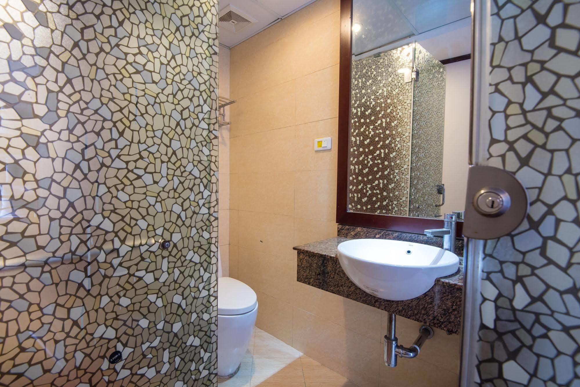 May De Ville Legend Hotel Hanoi Exteriör bild