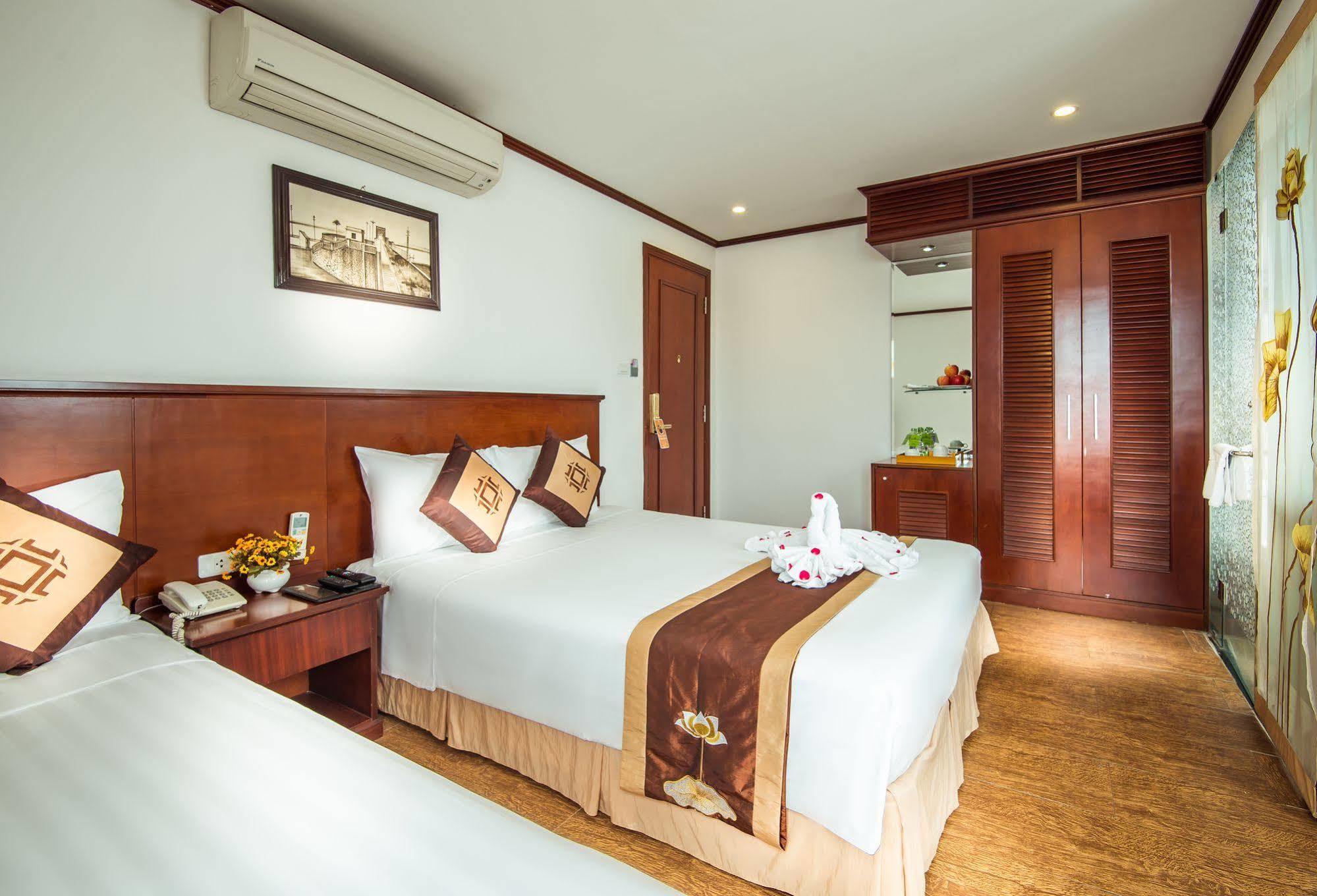 May De Ville Legend Hotel Hanoi Exteriör bild