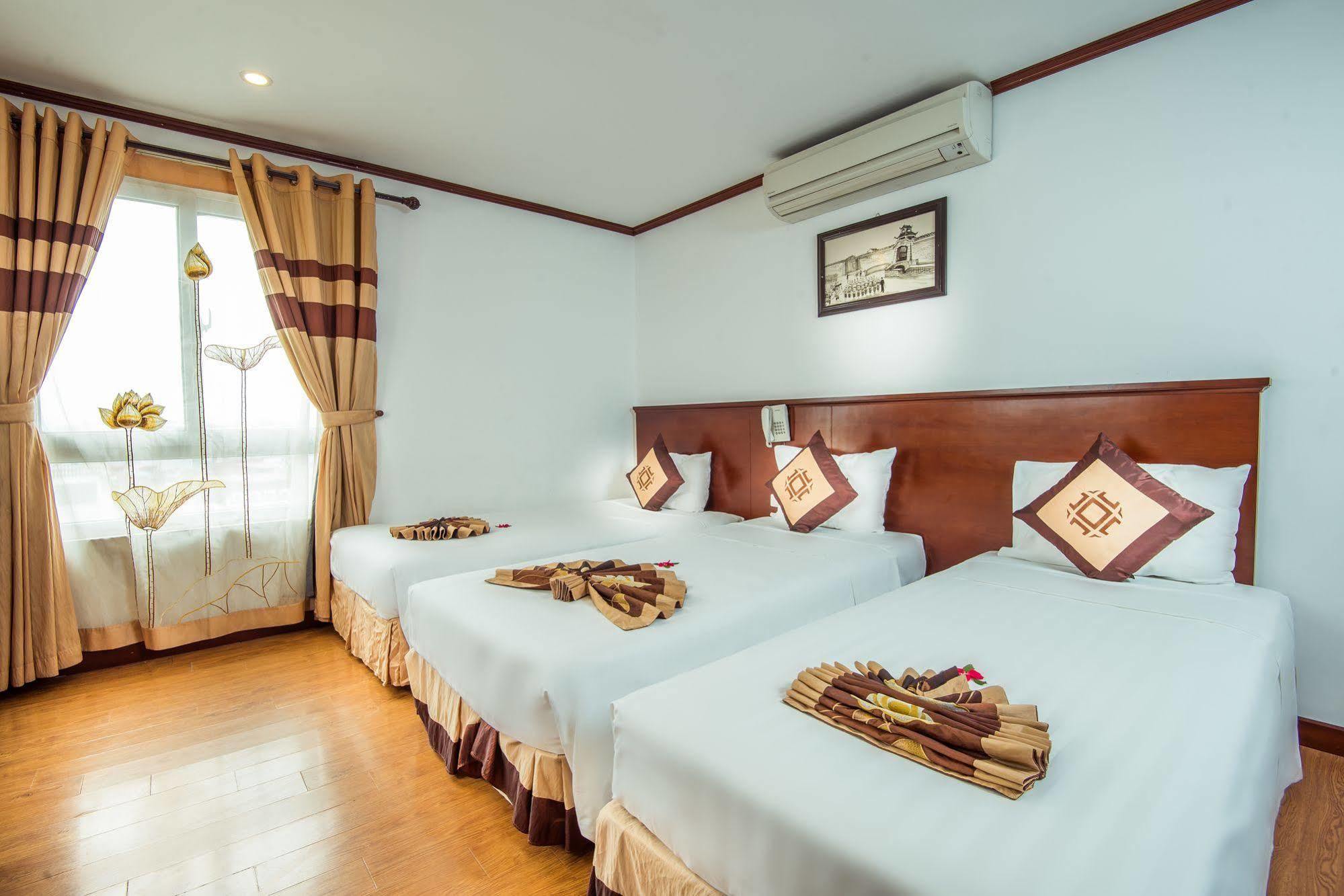 May De Ville Legend Hotel Hanoi Exteriör bild
